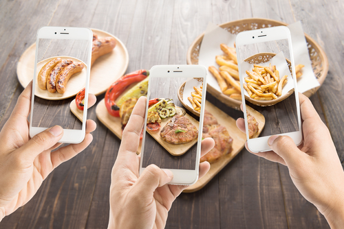 Rahasia Promosi Produk Makanan via Komentar Pelanggan yang Diubah Jadi Iklan